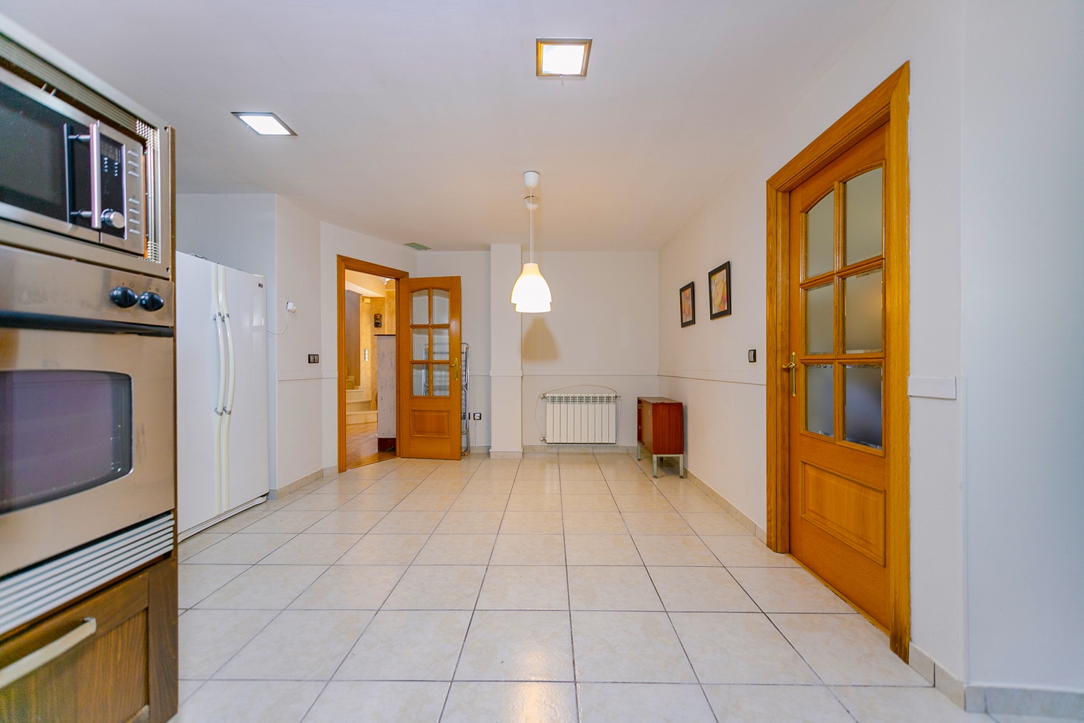 Classic Style 2-Story Villa – Calle Azahar, Alfinach Puçol