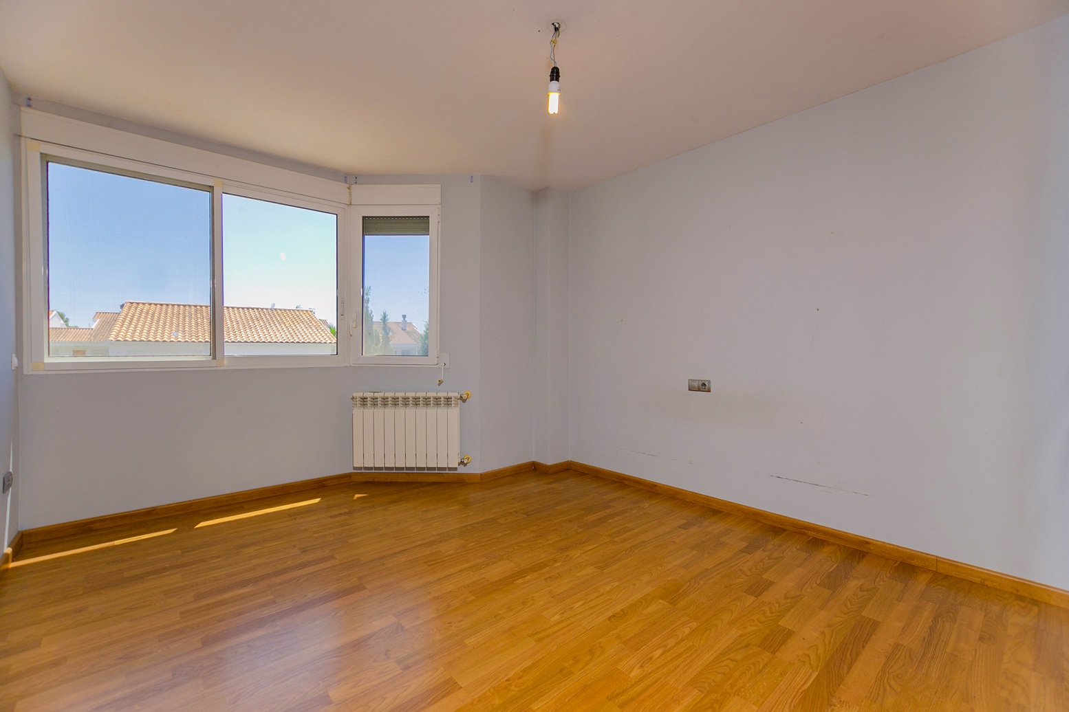 Classic Style 2-Story Villa – Calle Azahar, Alfinach Puçol