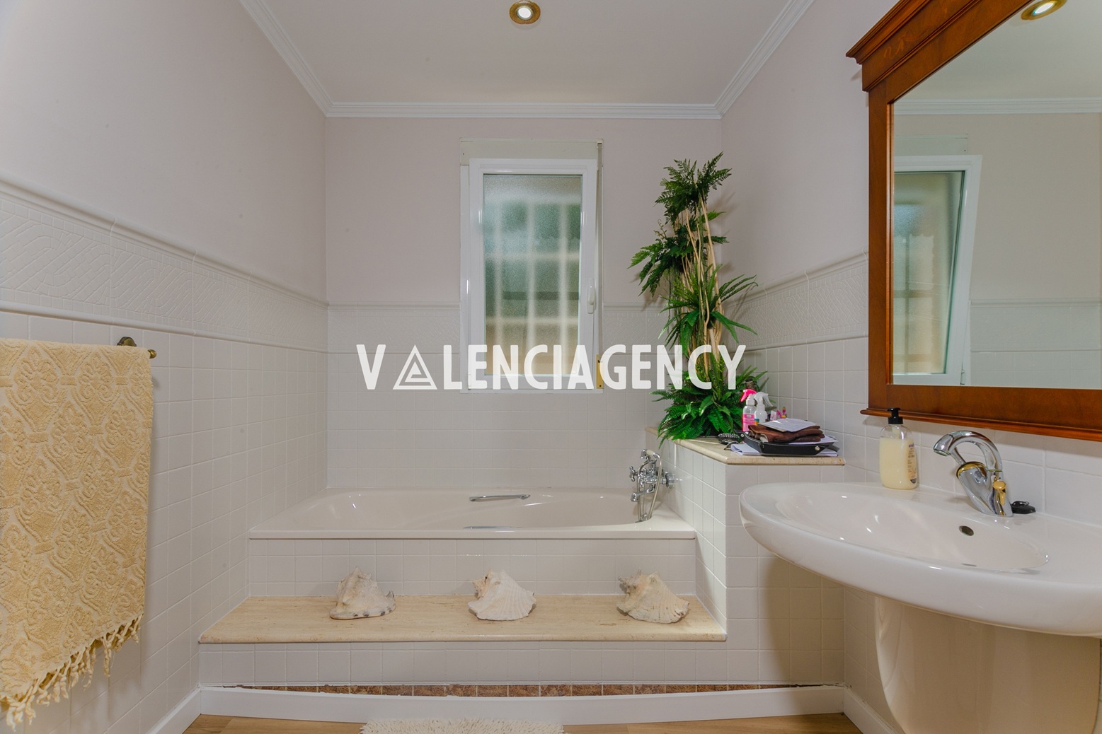 BETERA (17) Luxury Villa in Torre en Conill