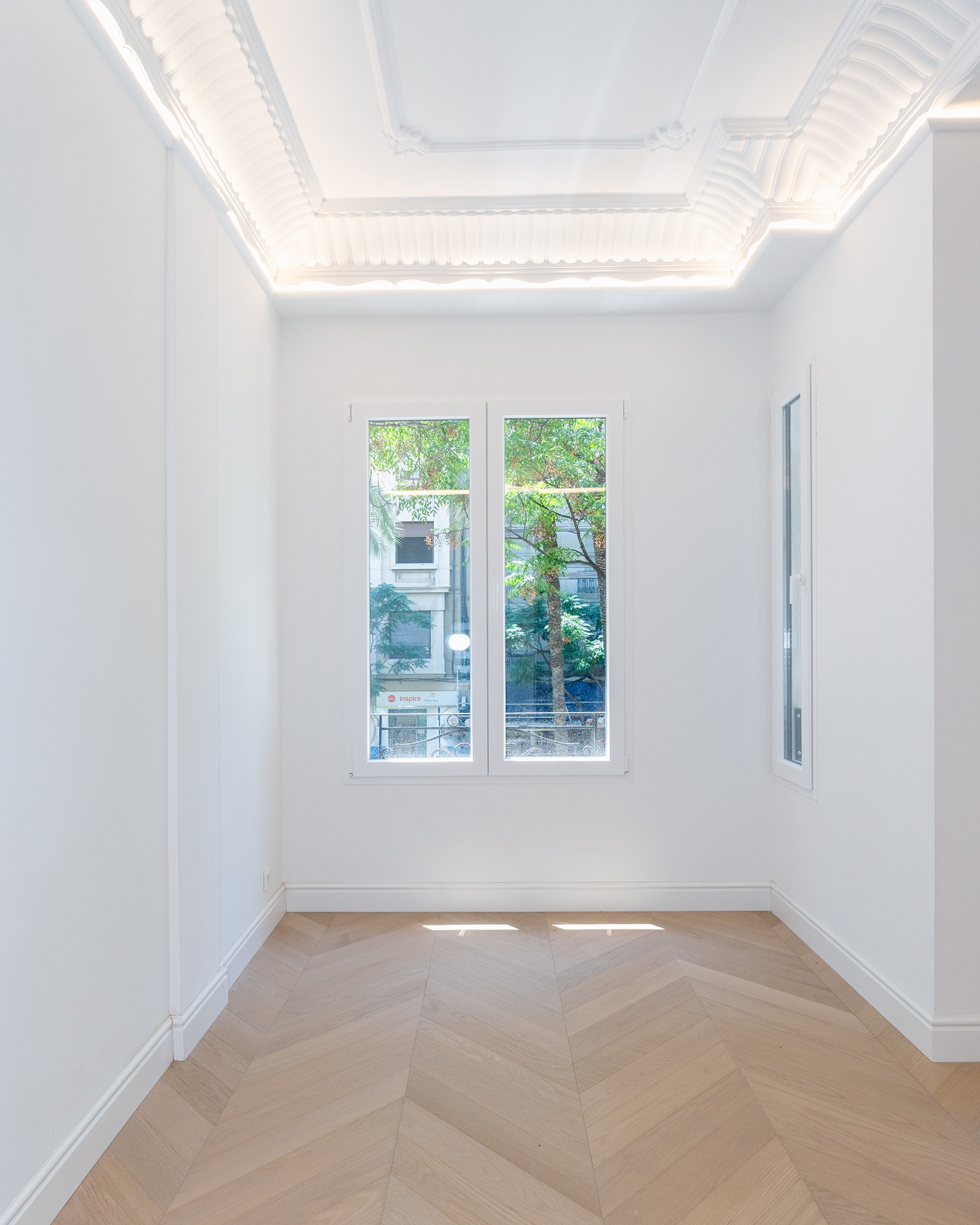 DSC02271 Spectacular newly refurbished apartment in Avenida Reino De Valencia